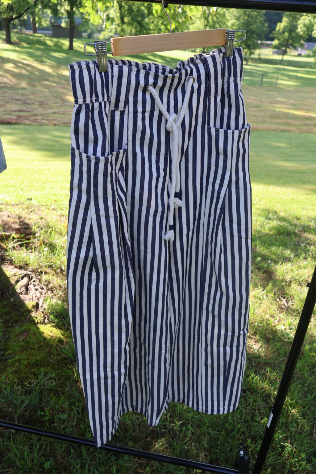 Navy Sailor Barrel Jeans