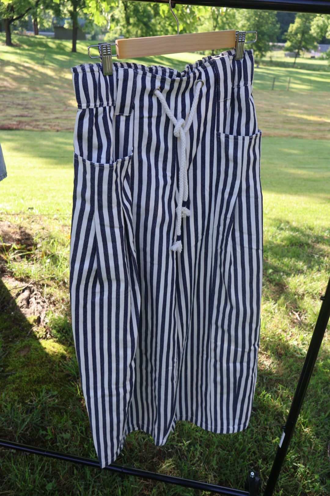Navy Sailor Barrel Jeans